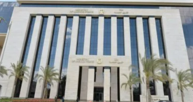 مصر: وزارة العمل تفتح باب التقديم على فرص عمل في التدريس بالدول الخليجية برواتب 49 ألف جنيه شهرياً